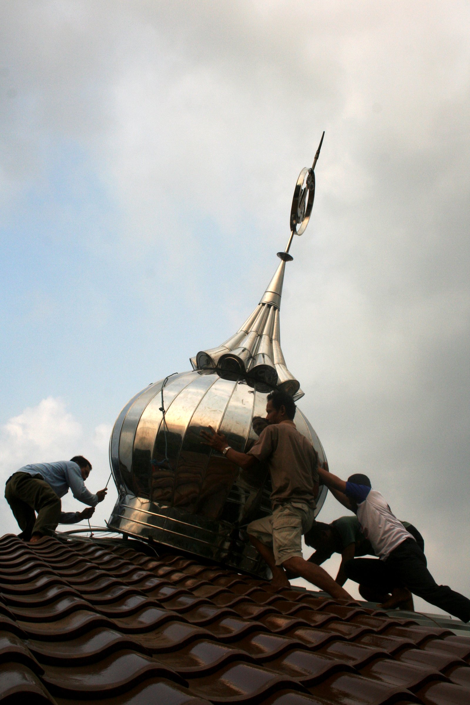 Eksplorasi Visual Vertikal #003